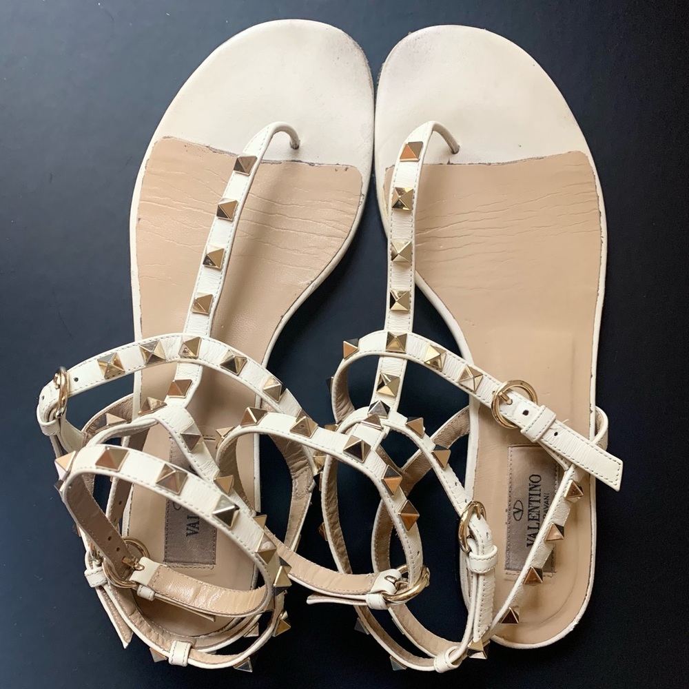 Valentino Garavani Rockstud Gladiator Sandal